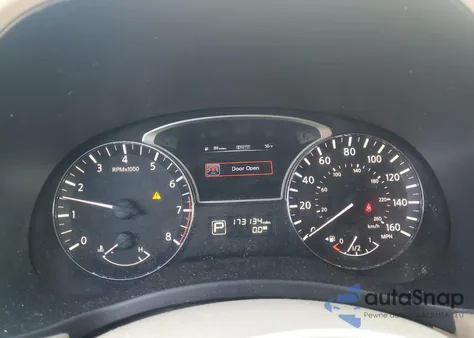 2014 Nissan Pathfinder S z USA, uszkodzony, nr VIN 5N1AR2MM5EC707793